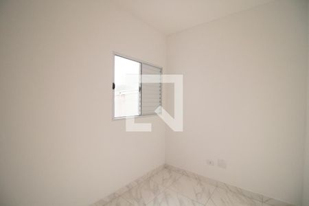 Quarto 1 de apartamento para alugar com 2 quartos, 48m² em Vila Nivi, São Paulo