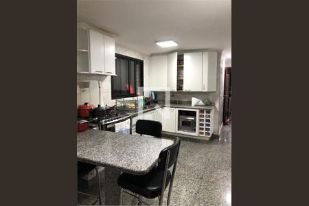 Apartamento à venda com 3 quartos, 150m² em Pari, São Paulo