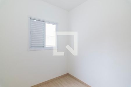 Quarto 2 de apartamento para alugar com 2 quartos, 45m² em Campestre, Santo André