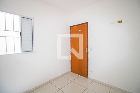 Quarto de apartamento para alugar com 2 quartos, 48m² em Vila Nivi, São Paulo