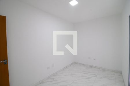 Quarto 1 de apartamento para alugar com 2 quartos, 48m² em Vila Nivi, São Paulo