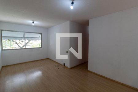 Apartamento à venda com 77m², 3 quartos e 1 vagaSala