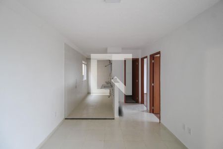 Sala de apartamento para alugar com 2 quartos, 46m² em Santa Amélia, Belford Roxo