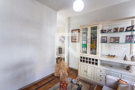 Sala de apartamento à venda com 3 quartos, 71m² em Colégio Batista, Belo Horizonte