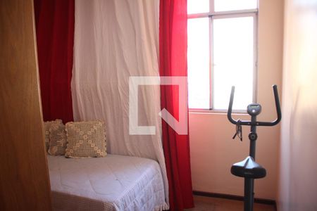 Quarto de apartamento à venda com 2 quartos, 50m² em Jardim Riacho das Pedras, Contagem