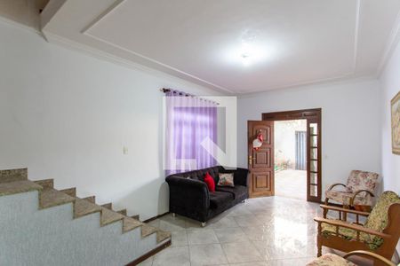 Sala de casa à venda com 3 quartos, 240m² em Santa Terezinha, Belo Horizonte