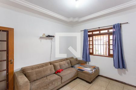 Sala de Estar de casa à venda com 3 quartos, 240m² em Santa Terezinha, Belo Horizonte