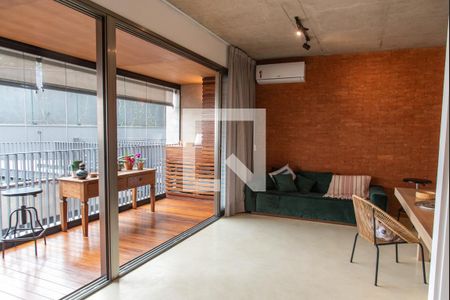 Sala e quarto de apartamento para alugar com 1 quarto, 45m² em Vila Mariana, São Paulo