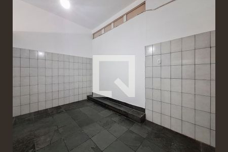 Quarto 2 de casa para alugar com 2 quartos, 60m² em Vila Santista, São Paulo