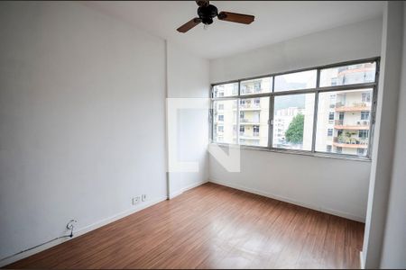 Sala de apartamento para alugar com 3 quartos, 90m² em Grajaú, Rio de Janeiro