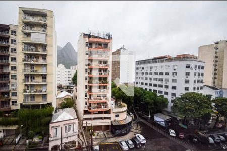 Vista do Quarto 1 de apartamento para alugar com 3 quartos, 90m² em Grajaú, Rio de Janeiro