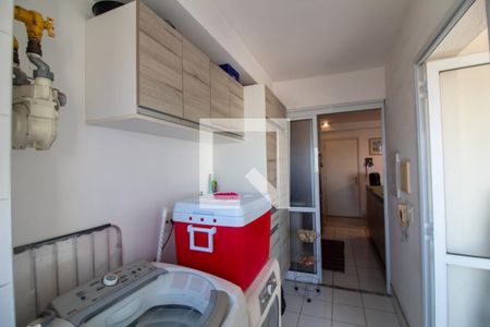 Apartamento à venda com 79m², 2 quartos e 1 vaga Apartamento à venda com 79m², 2 quartos e 1 vagaÁrea de Serviço