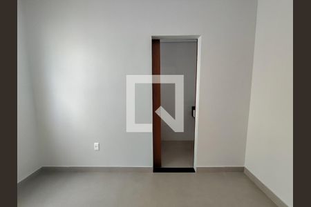 Casa à venda com 77m², 2 quartos e 1 vaga Casa à venda com 77m², 2 quartos e 1 vagaQuarto 2