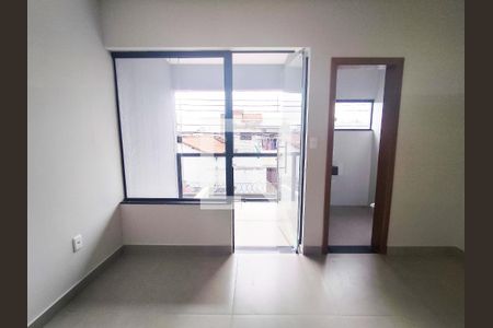 Quarto 1 de casa à venda com 2 quartos, 77m² em Ipiranga, Belo Horizonte