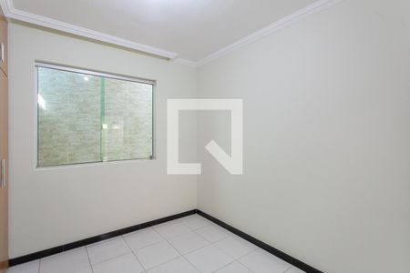 Quarto 1 de casa para alugar com 2 quartos, 90m² em Santa Branca, Belo Horizonte