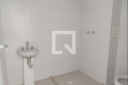 Banheiro de kitnet/studio à venda com 1 quarto, 19m² em Vila Dom Pedro I, São Paulo