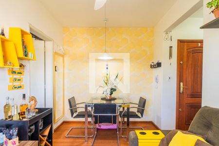 Sala de apartamento à venda com 1 quarto, 37m² em Cristal, Porto Alegre