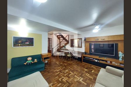 Sala de casa à venda com 3 quartos, 179m² em Jardim Regis, São Paulo