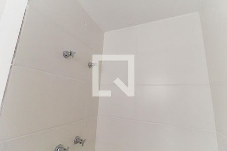 Banheiro de kitnet/studio para alugar com 1 quarto, 31m² em Mooca, São Paulo