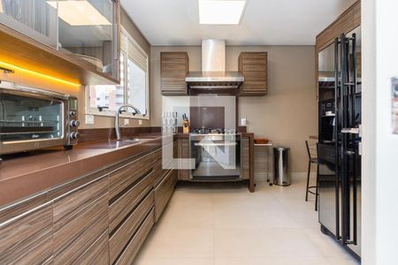 Apartamento à venda com 4 quartos, 300m² em Vila Nova, São Paulo