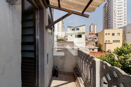 Varanda de casa para alugar com 2 quartos, 55m² em Vila Gustavo, São Paulo