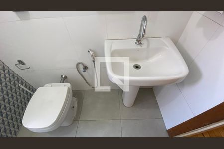 Banheiro Social de apartamento à venda com 2 quartos, 60m² em Prado, Belo Horizonte