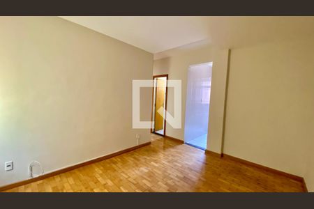 Sala de apartamento à venda com 2 quartos, 60m² em Prado, Belo Horizonte