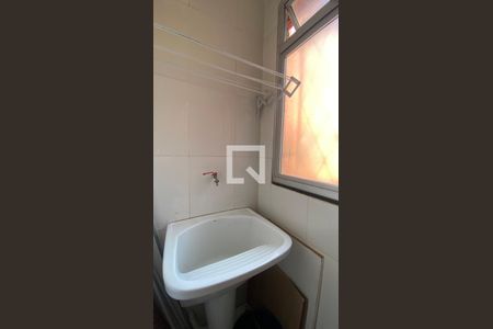 Cozinha de apartamento à venda com 2 quartos, 60m² em Prado, Belo Horizonte