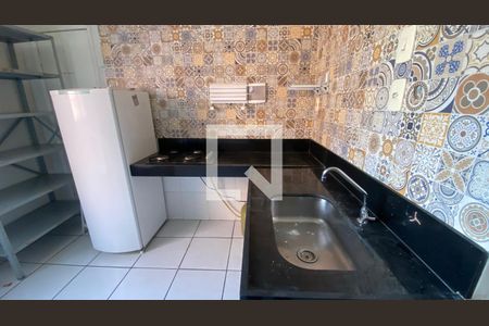 Cozinha de apartamento à venda com 2 quartos, 60m² em Prado, Belo Horizonte