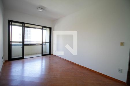 Apartamento para alugar com 95m², 3 quartos e 2 vagasSala