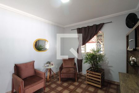 Sala de casa à venda com 4 quartos, 193m² em Europa, Belo Horizonte