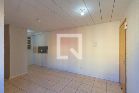 Sala/Cozinha de apartamento à venda com 2 quartos, 38m² em Mato Grande, Canoas