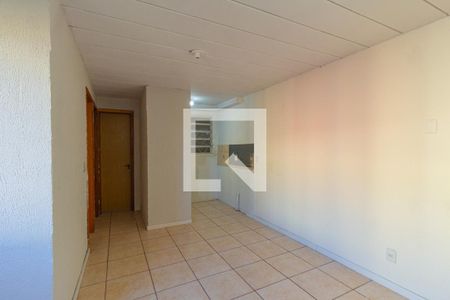 Sala/Cozinha de apartamento à venda com 2 quartos, 38m² em Mato Grande, Canoas