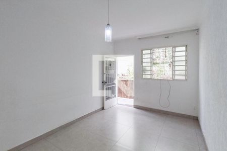 Sala de casa de condomínio à venda com 2 quartos, 89m² em Heliópolis, Belo Horizonte