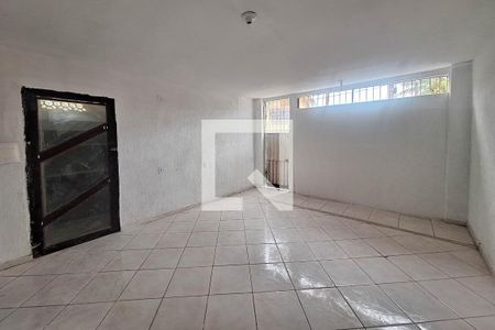 Sala de kitnet/studio para alugar com 1 quarto, 41m² em Serra Grande, Niterói