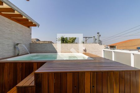 Terraço de casa à venda com 3 quartos, 200m² em Vila Flórida, Guarulhos