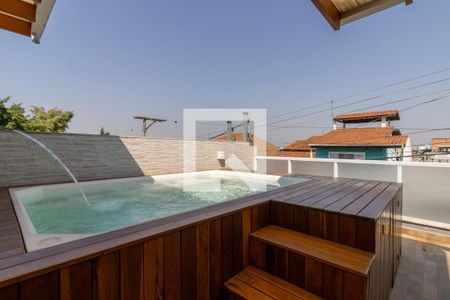 Terraço de casa à venda com 3 quartos, 200m² em Vila Flórida, Guarulhos