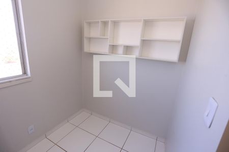 Quarto 1 de apartamento para alugar com 2 quartos, 46m² em Samambaia Sul (samambaia), Brasília