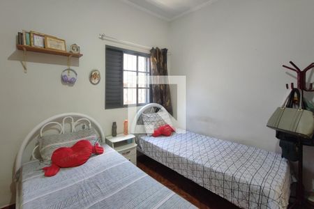 Quarto 2 de casa à venda com 3 quartos, 348m² em Jardim São Pedro, Campinas