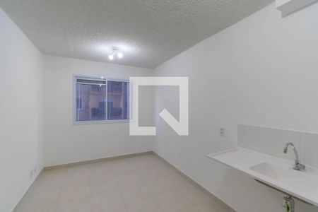 Sala de apartamento para alugar com 2 quartos, 33m² em Vila Graciosa, São Paulo