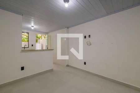 Sala de apartamento para alugar com 2 quartos, 41m² em Recreio dos Bandeirantes, Rio de Janeiro