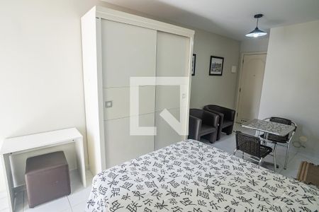 Quarto de kitnet/studio para alugar com 1 quarto, 22m² em Flamengo, Rio de Janeiro