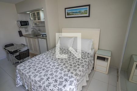 Quarto de kitnet/studio para alugar com 1 quarto, 22m² em Flamengo, Rio de Janeiro