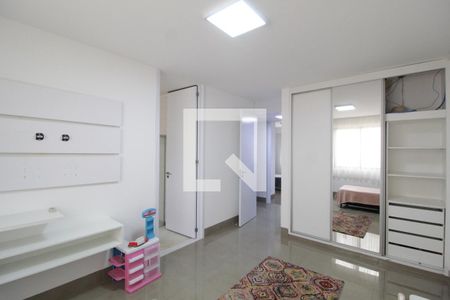 Quarto 1 - Suíte de casa para alugar com 5 quartos, 700m² em Centro, Uberlândia