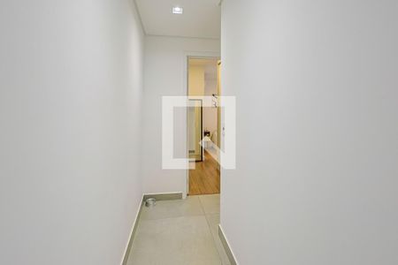 Corredor  de apartamento à venda com 2 quartos, 58m² em Savassi, Belo Horizonte