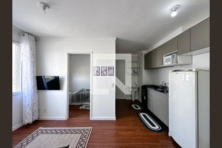 Sala de apartamento para alugar com 2 quartos, 35m² em Santo Amaro, São Paulo