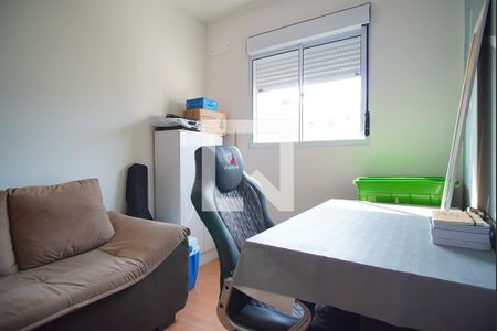 Quarto 2 de apartamento para alugar com 2 quartos, 45m² em Morro Santana, Porto Alegre