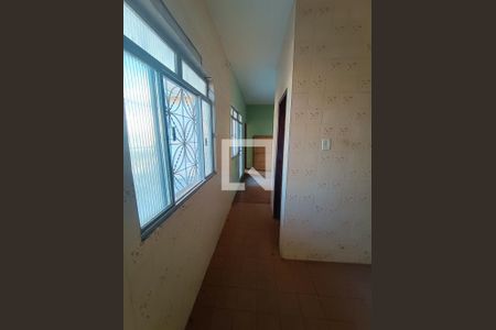 Corredor  de casa à venda com 2 quartos, 95m² em Novo Riacho, Contagem