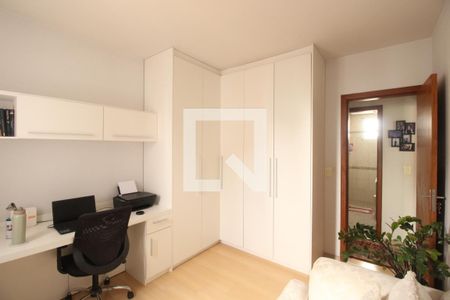 Quarto de apartamento à venda com 3 quartos, 120m² em Buritis, Belo Horizonte