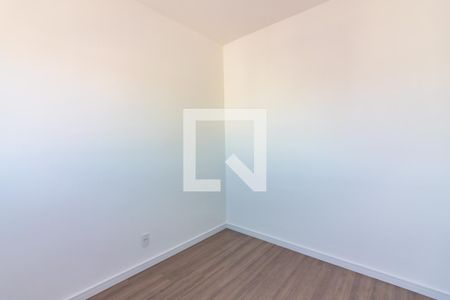 Quarto 1 de apartamento para alugar com 2 quartos, 38m² em Km 18, Osasco